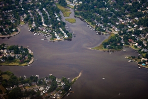 Dense development along the coastline of the Chesapeake Bay (Photo/Morgan Heim)